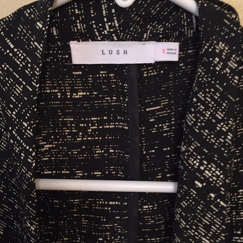 Lush blazer - Picture 2 of 2